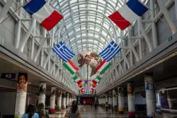 With time running out, American Airlines seeks injunction to stop United acquiring O'Hare gates