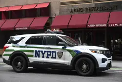 Former lieutenant fired for bilking $100K from NYPD sentenced to conditional discharge